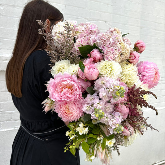 PASTEL FLORIST CHOICE BOUQUET